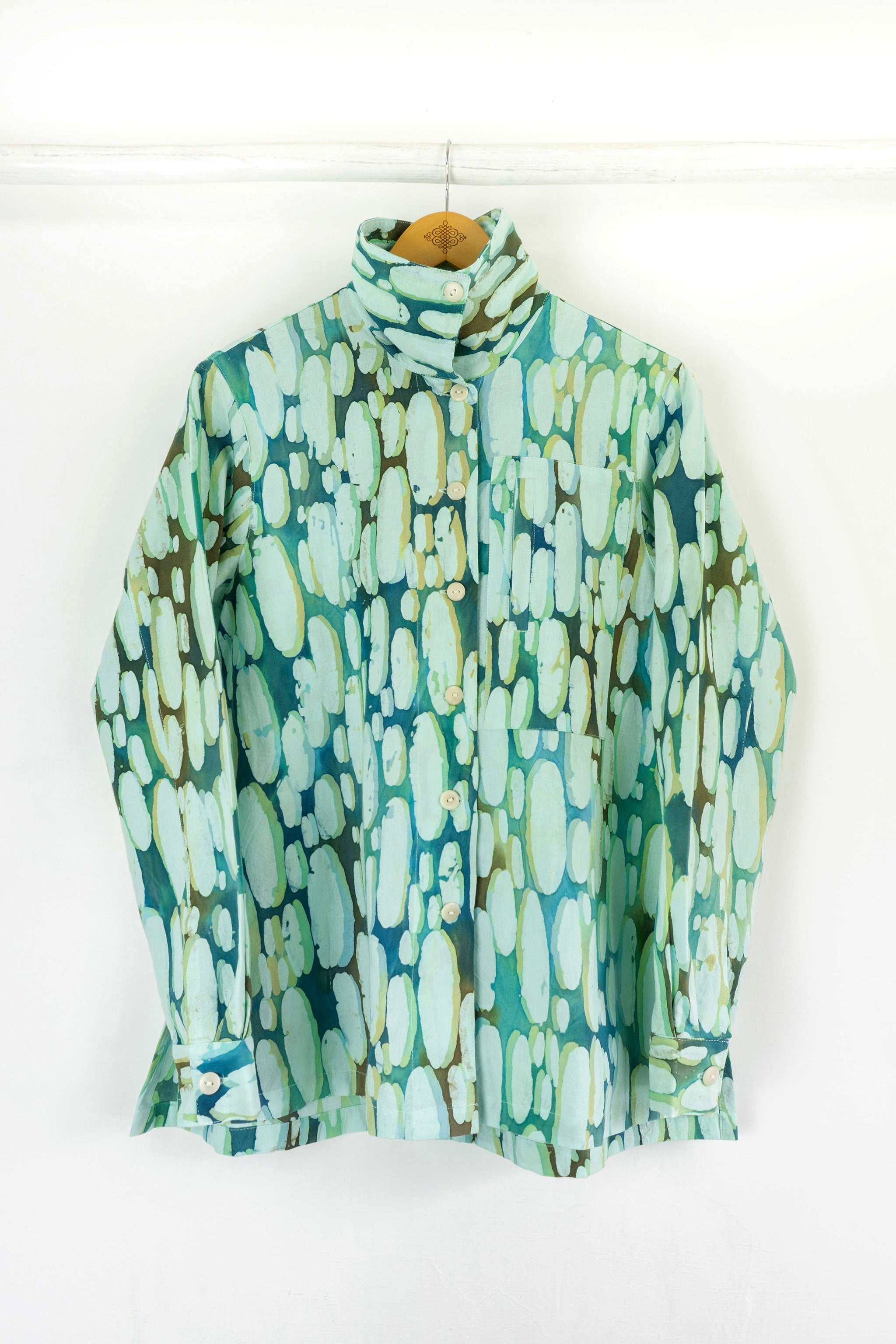 Hi-Collar Shirt - Surfer