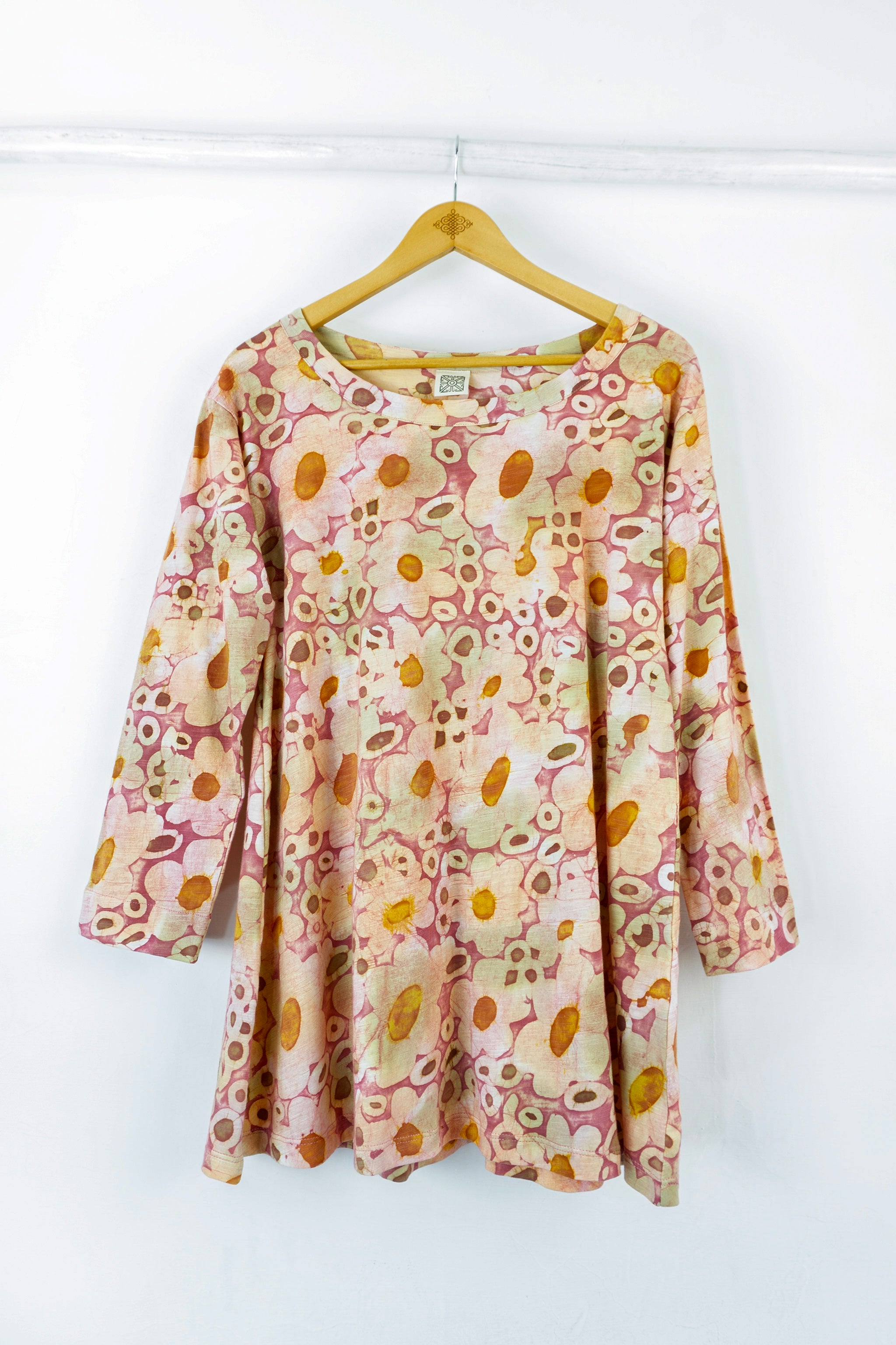 Tina Tunic - 5070.1 - ALoft - Conch