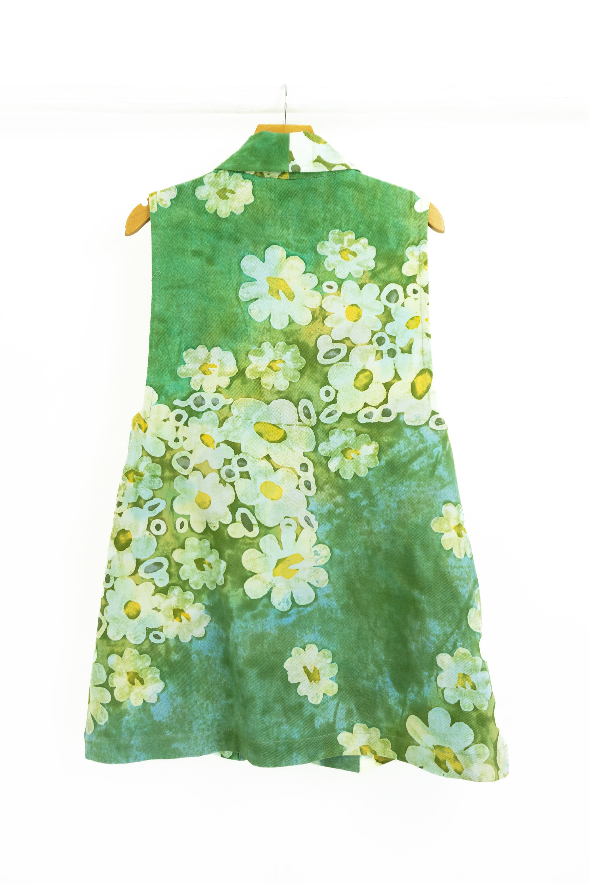 Dara Vest Short - Afloat Print