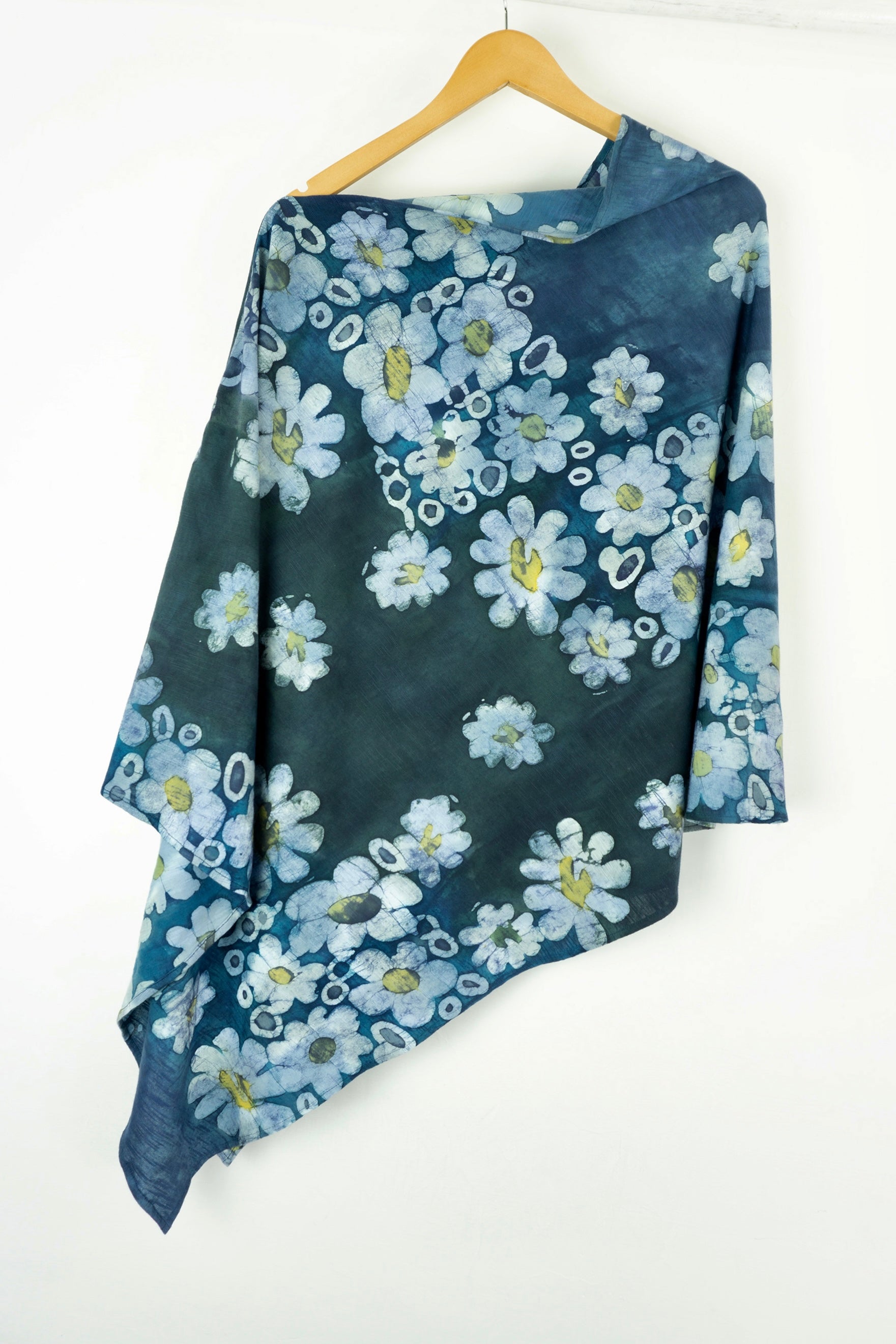 Rio Cover Up - 9080J - Afloat - Indi