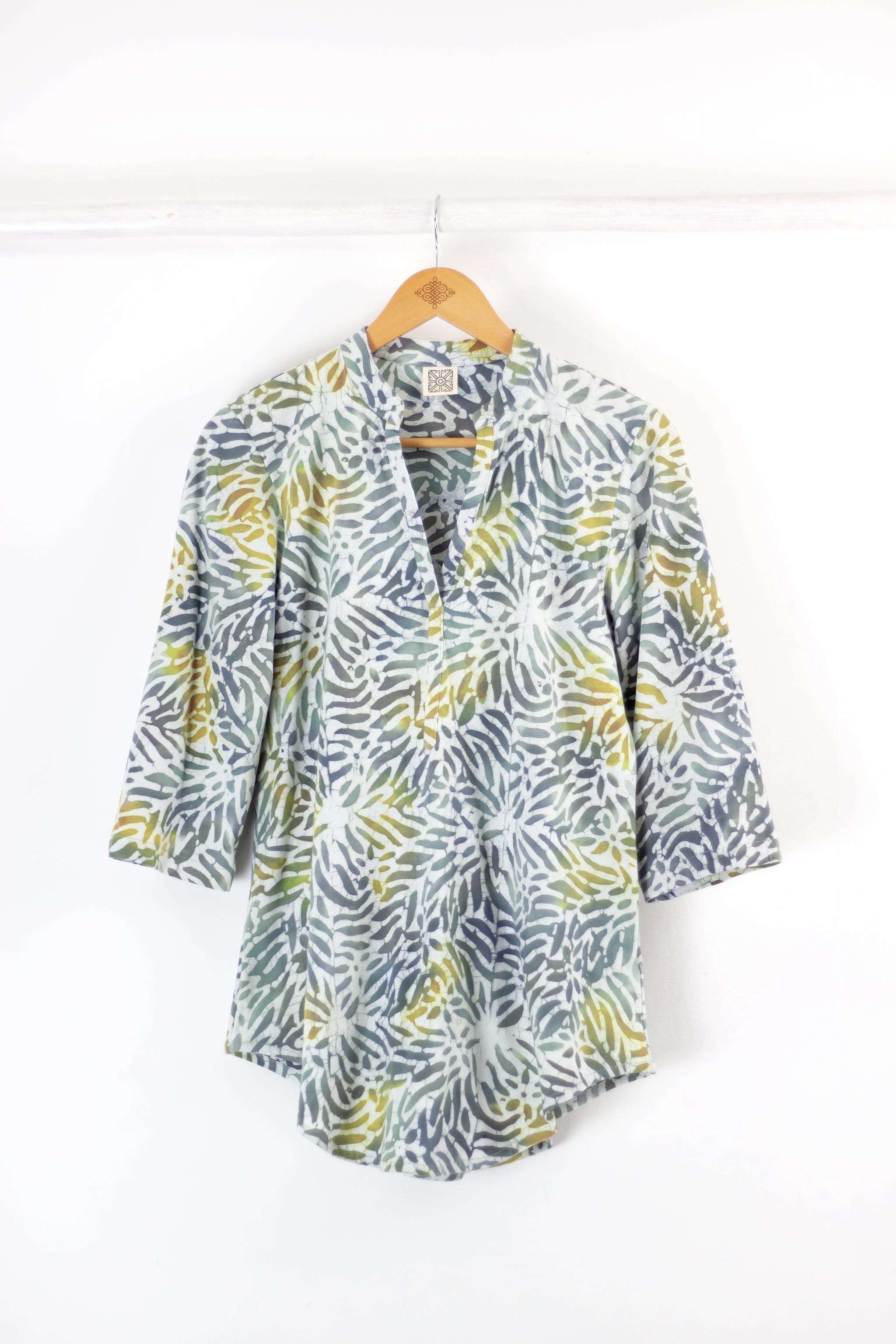 Deep V Tunic 1048 - Mingle