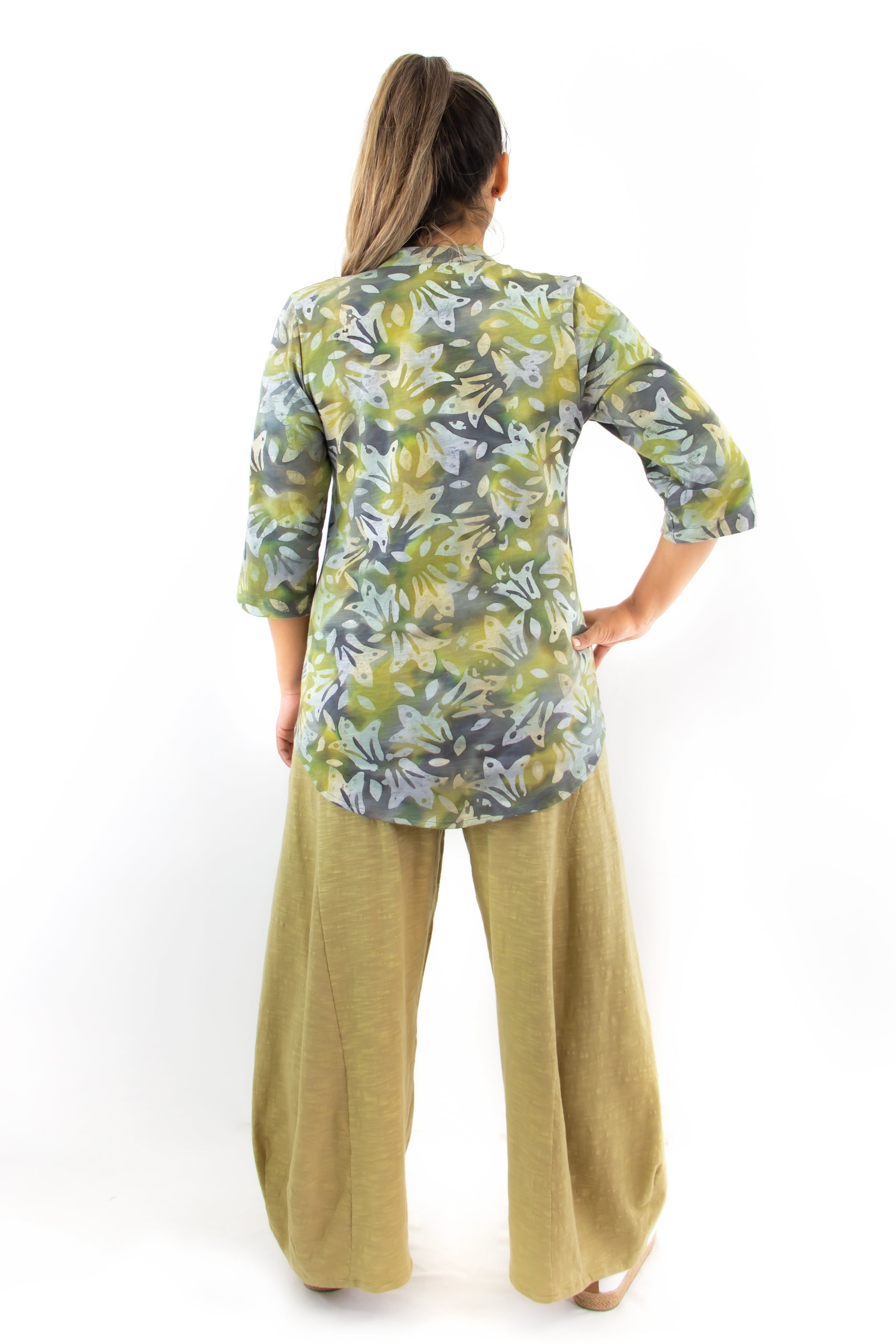 Deep V Tunic 1048 - Tulis Gris, Azul, Conch