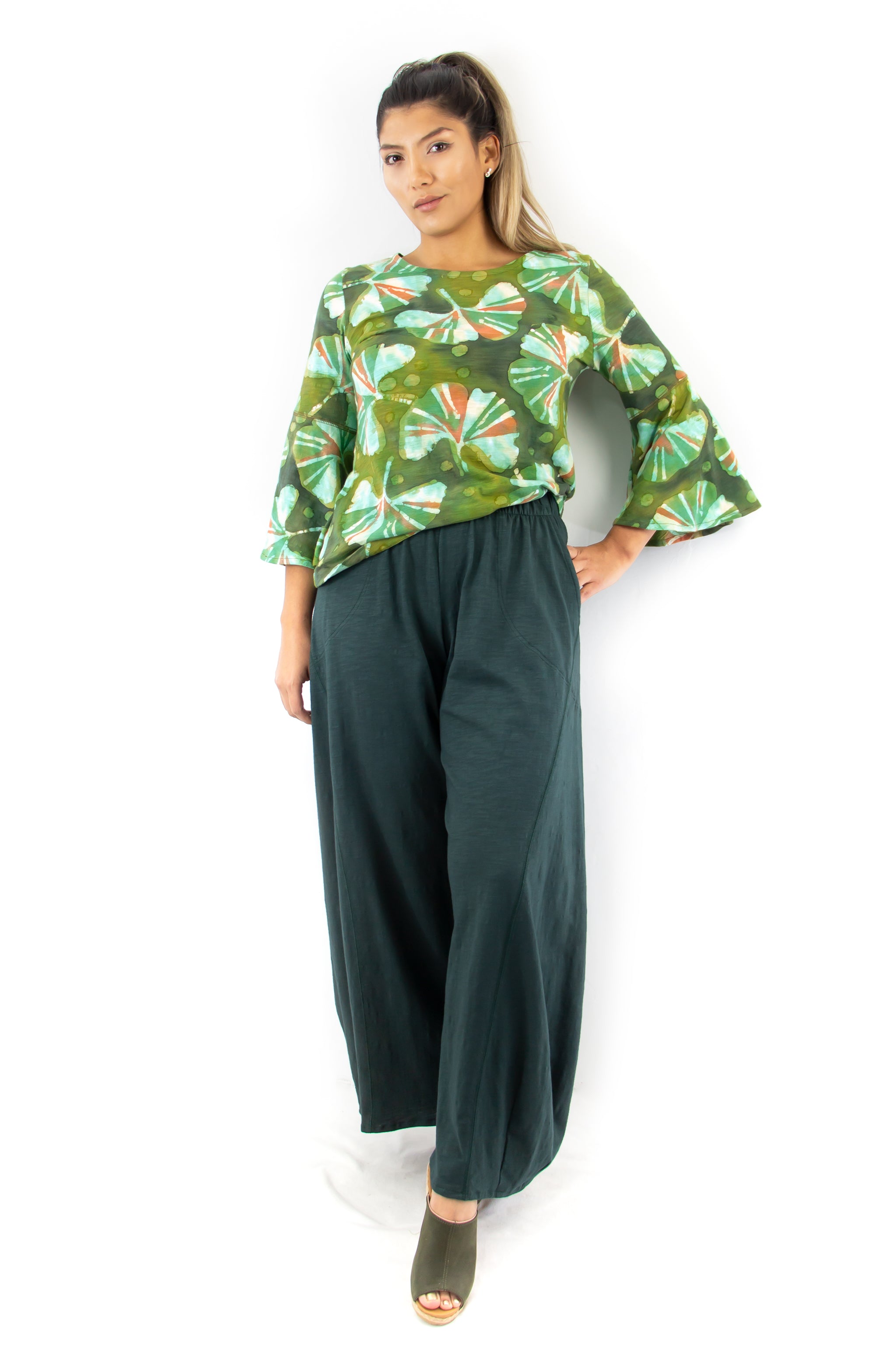 Flare Sleeve Top 1091 - Ginkgo Garden