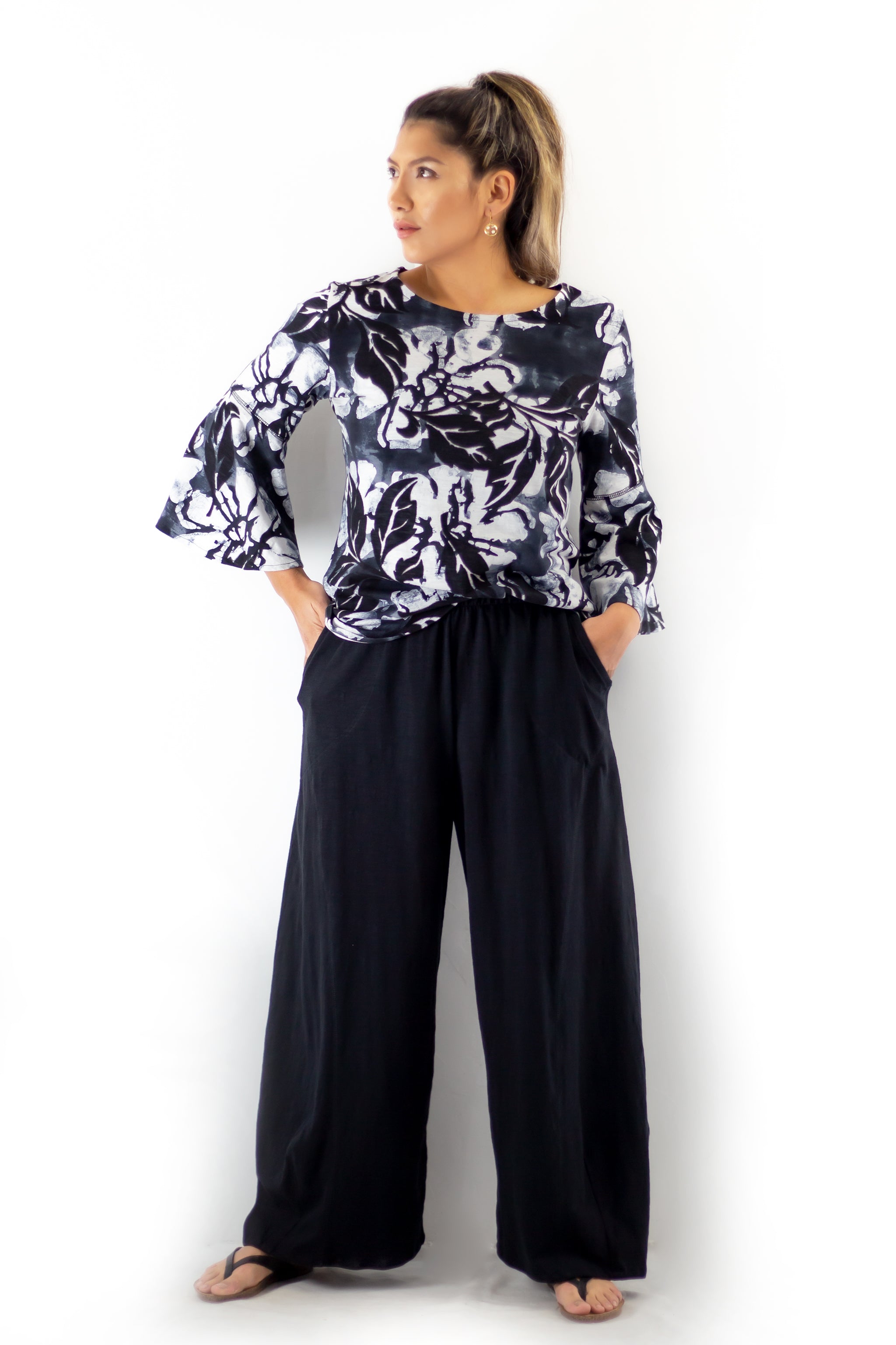 Flare Sleeve Top 1091 - Hula Nights