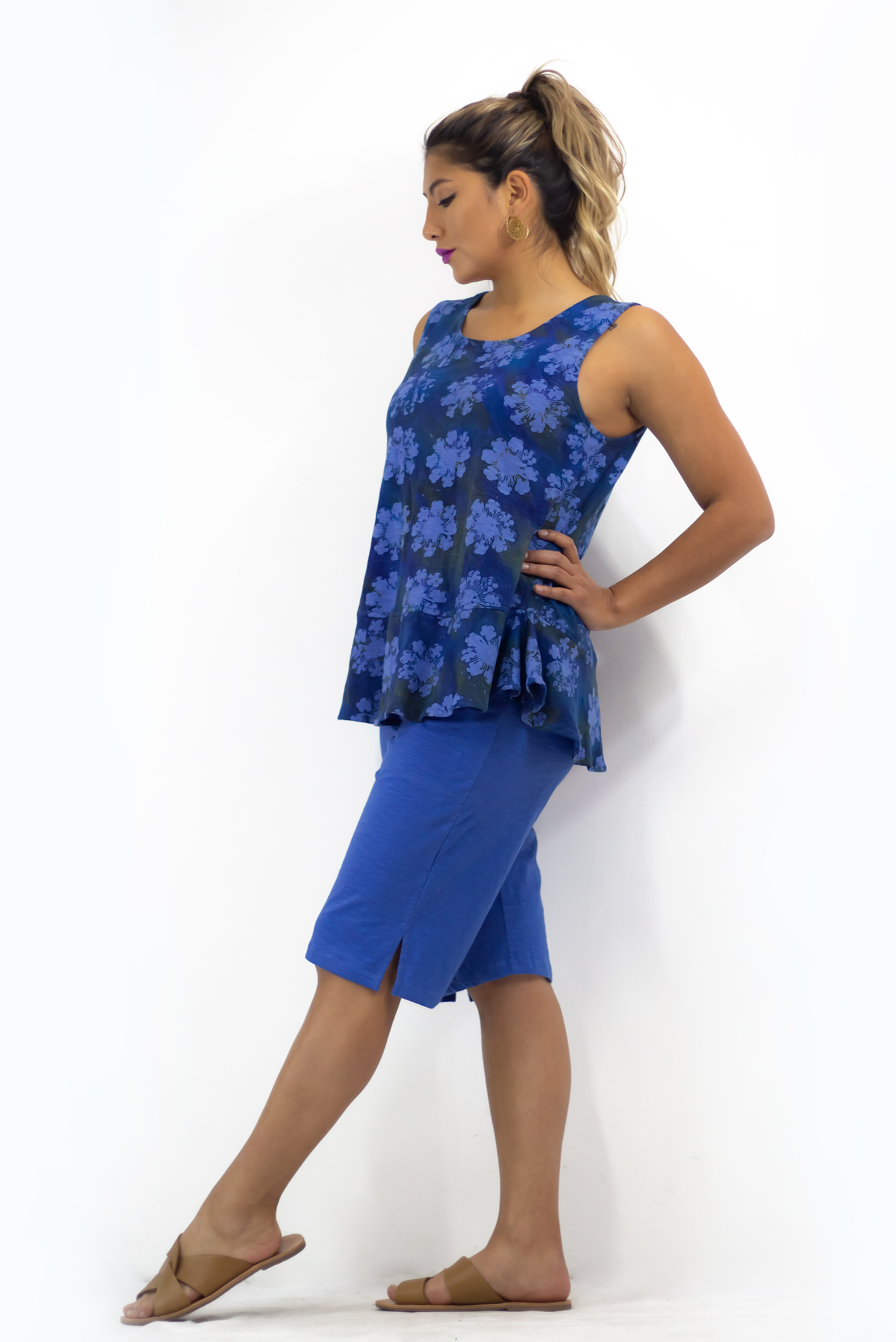 Slim Shorti Crops - Solids