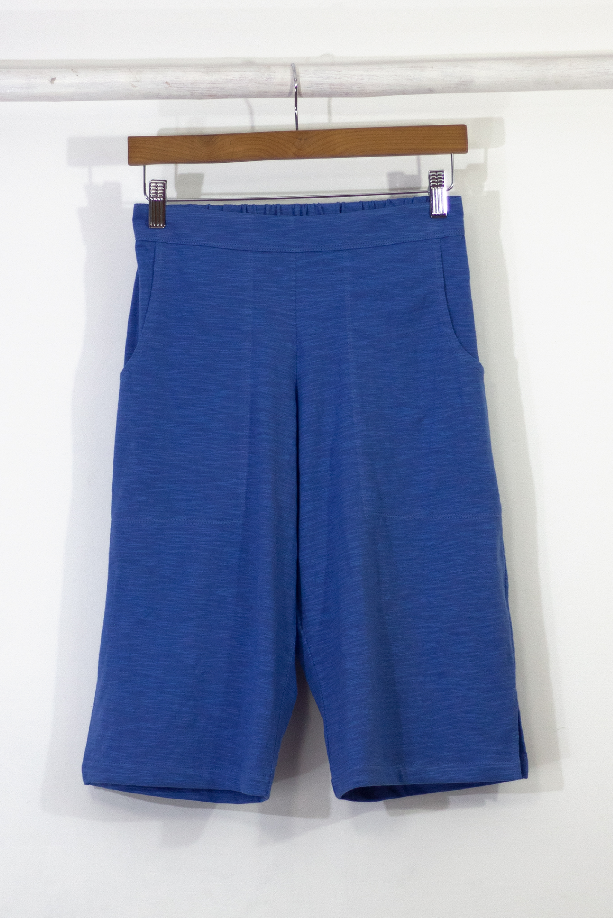 Slim Shorti Crops - Solids