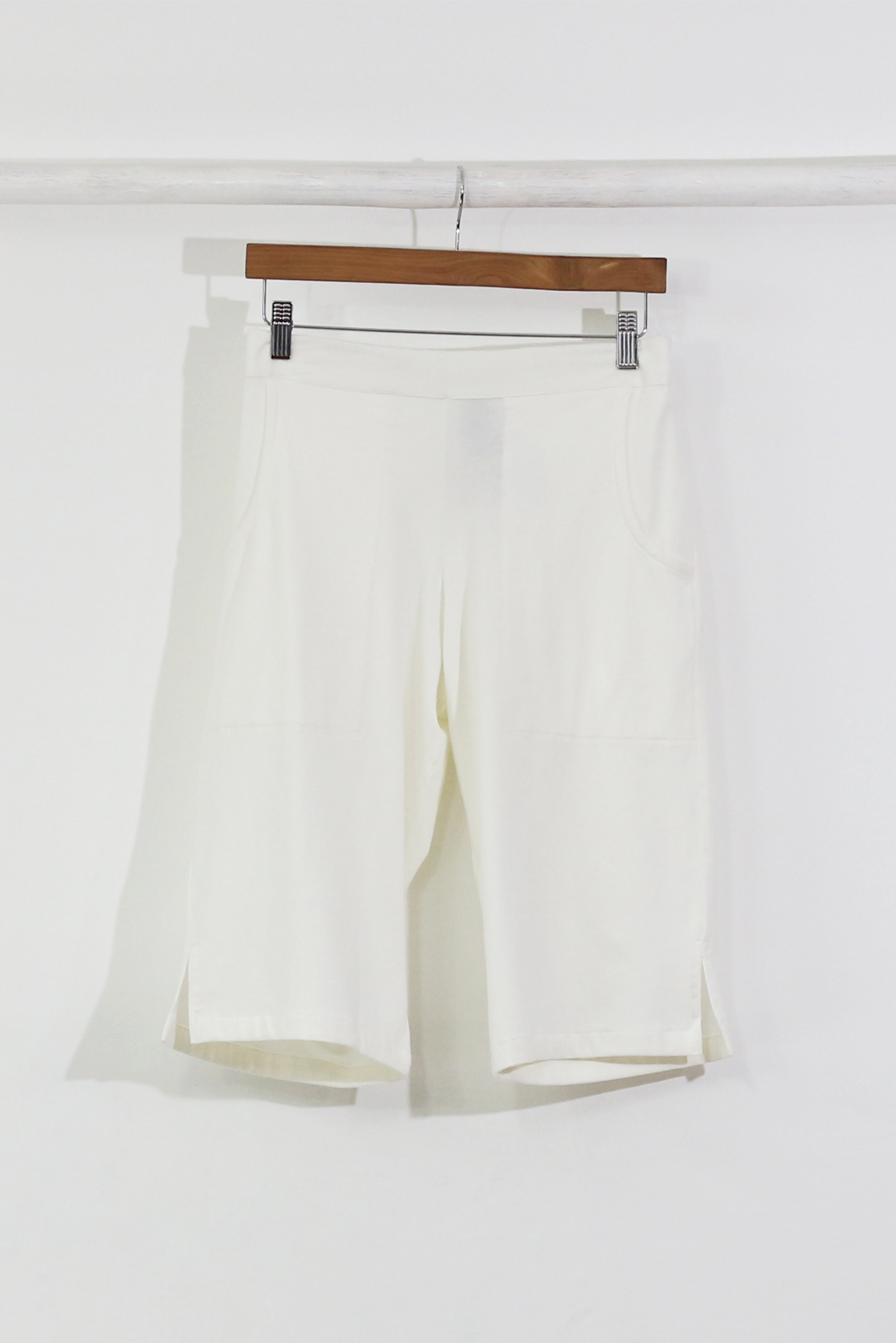 Slim Shorti Crops - Solids
