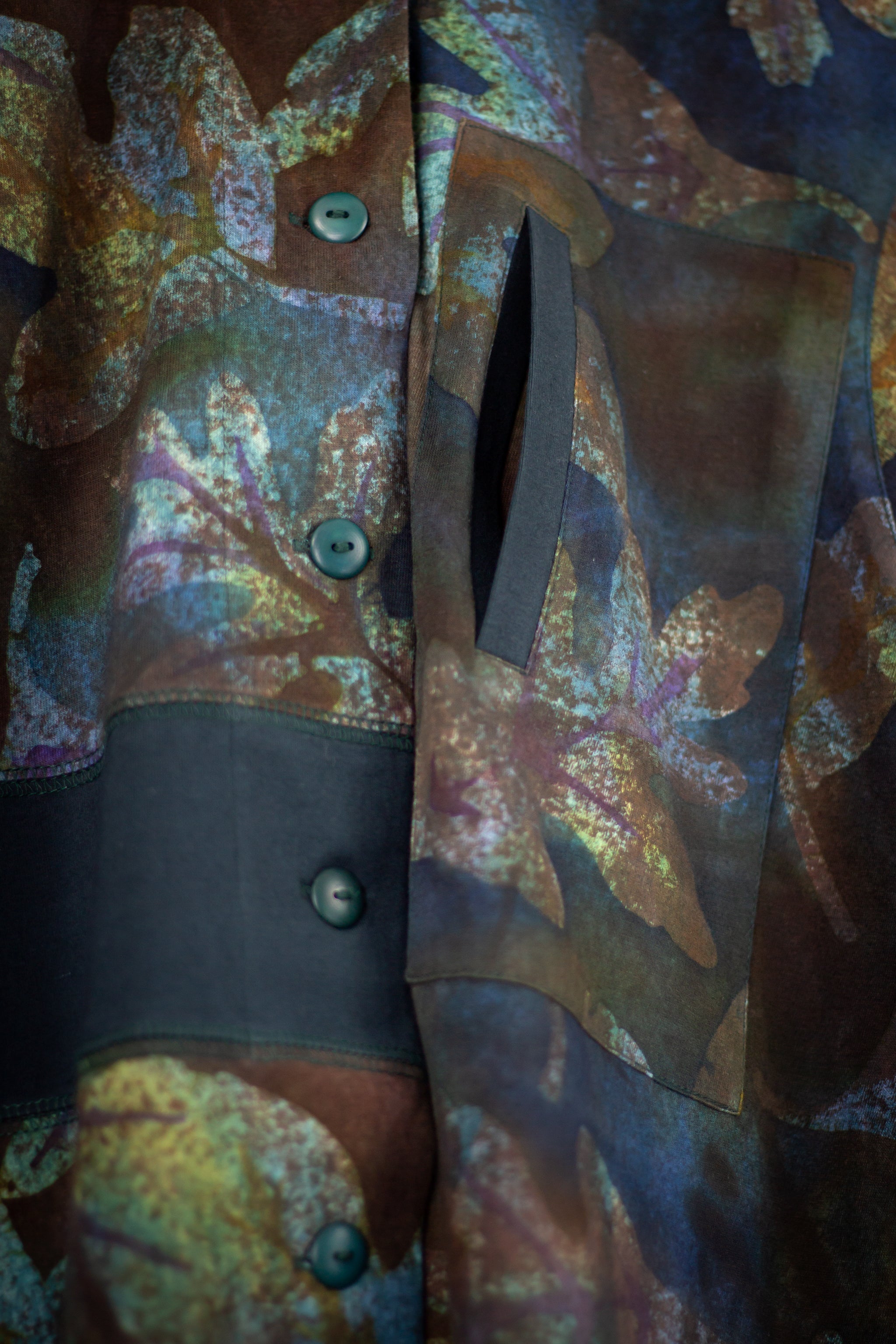 Hi-Collar Shirt - Long-Fallen Deep Lake