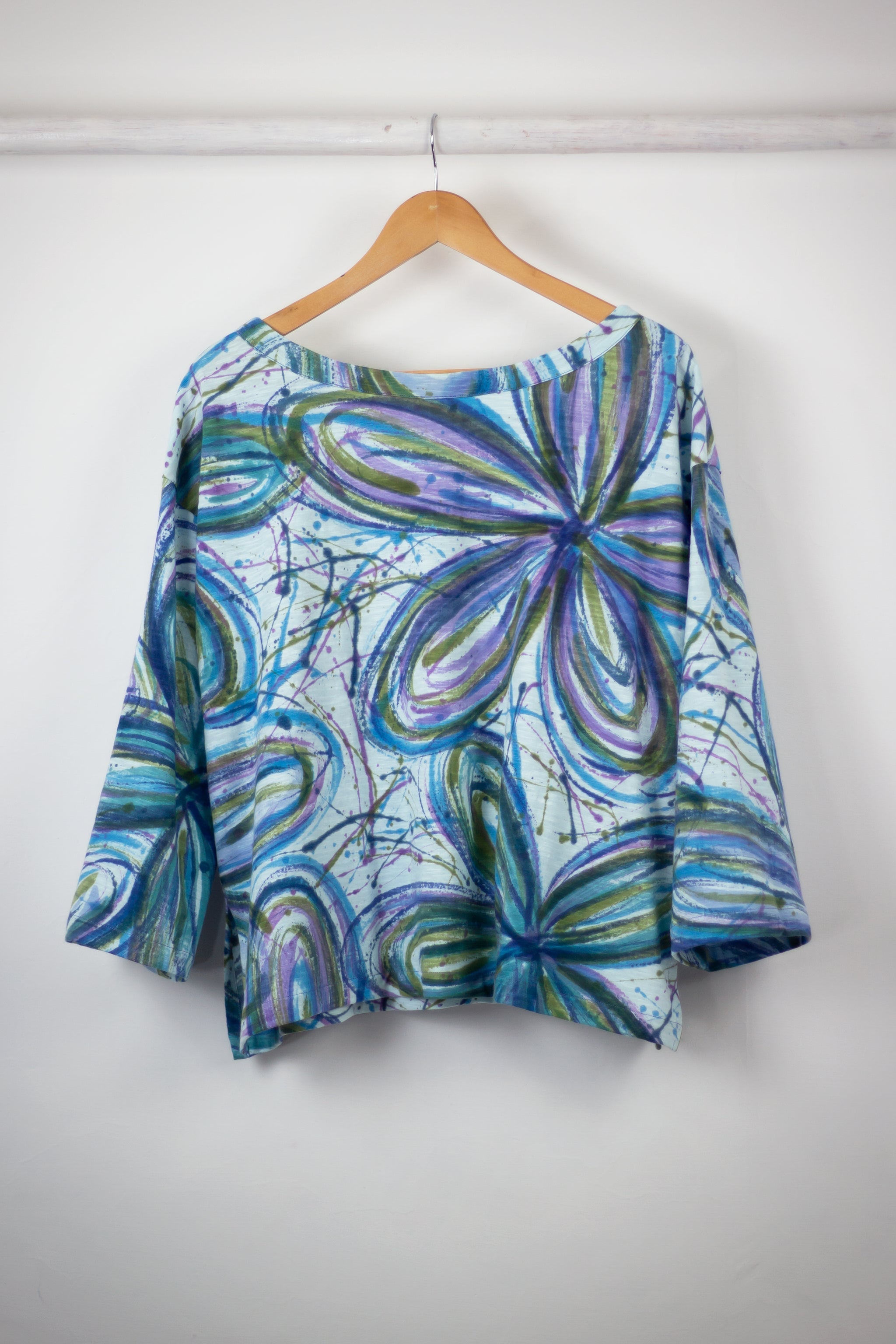 Leeni Top 5064S - Flower Power Blues