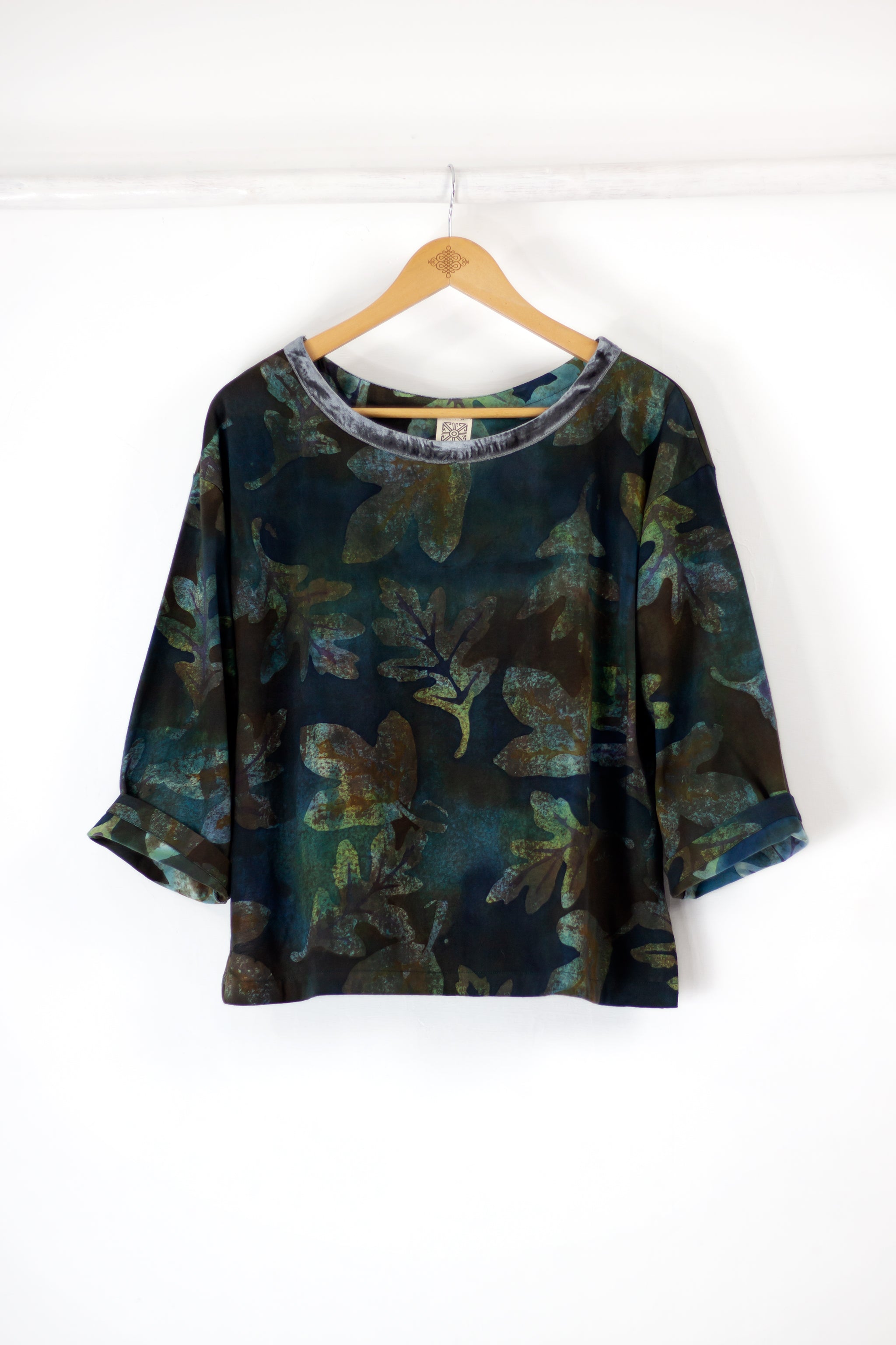Leeni Top - Fallen Deep Lake