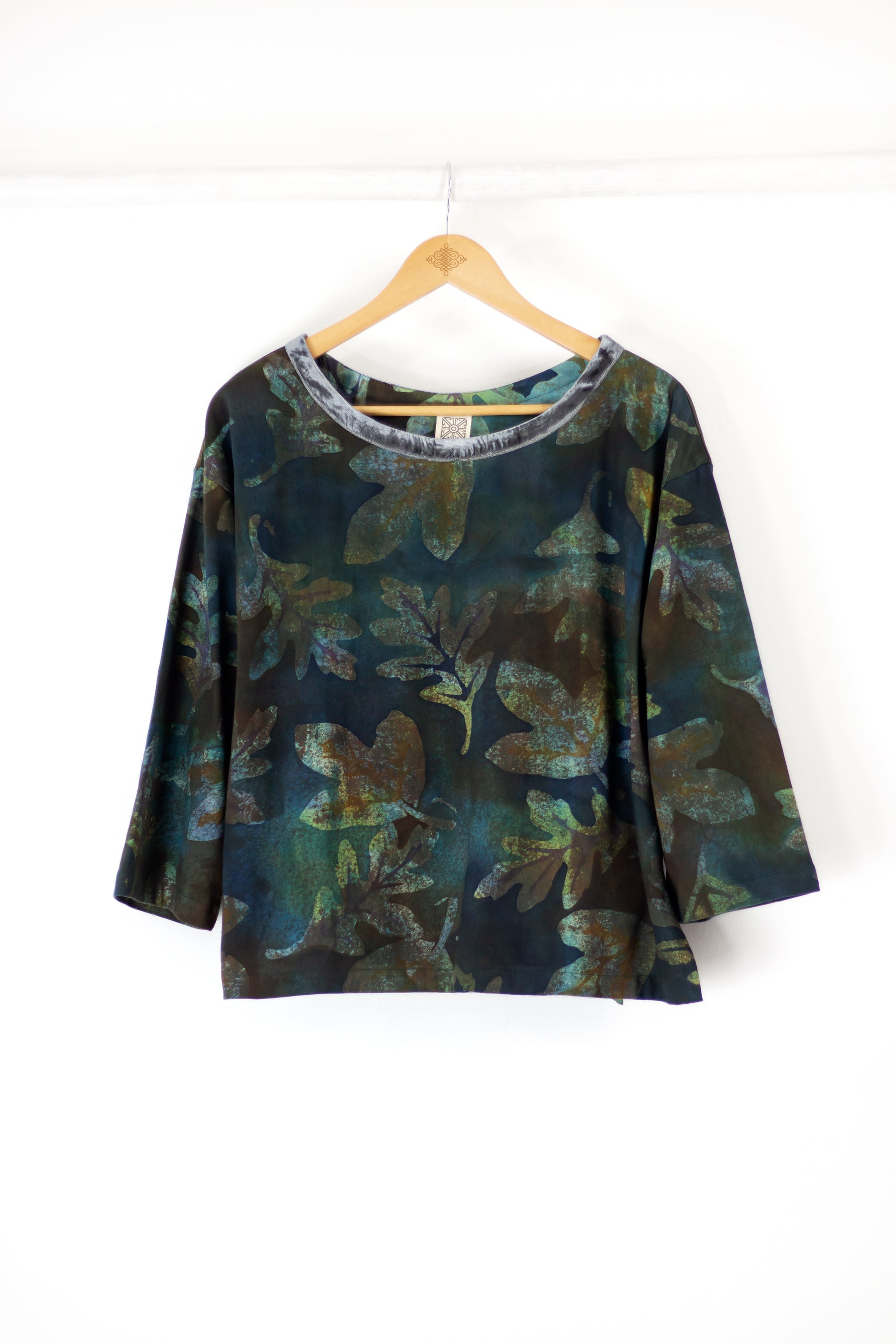 Leeni Top - Fallen Deep Lake