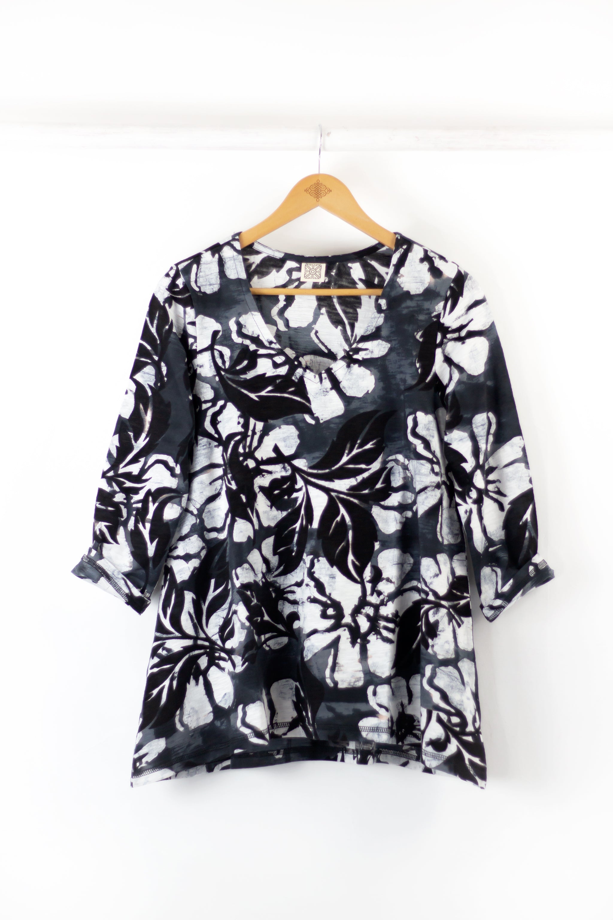 EZPZ Tunic 5070.2 - Hula Nights