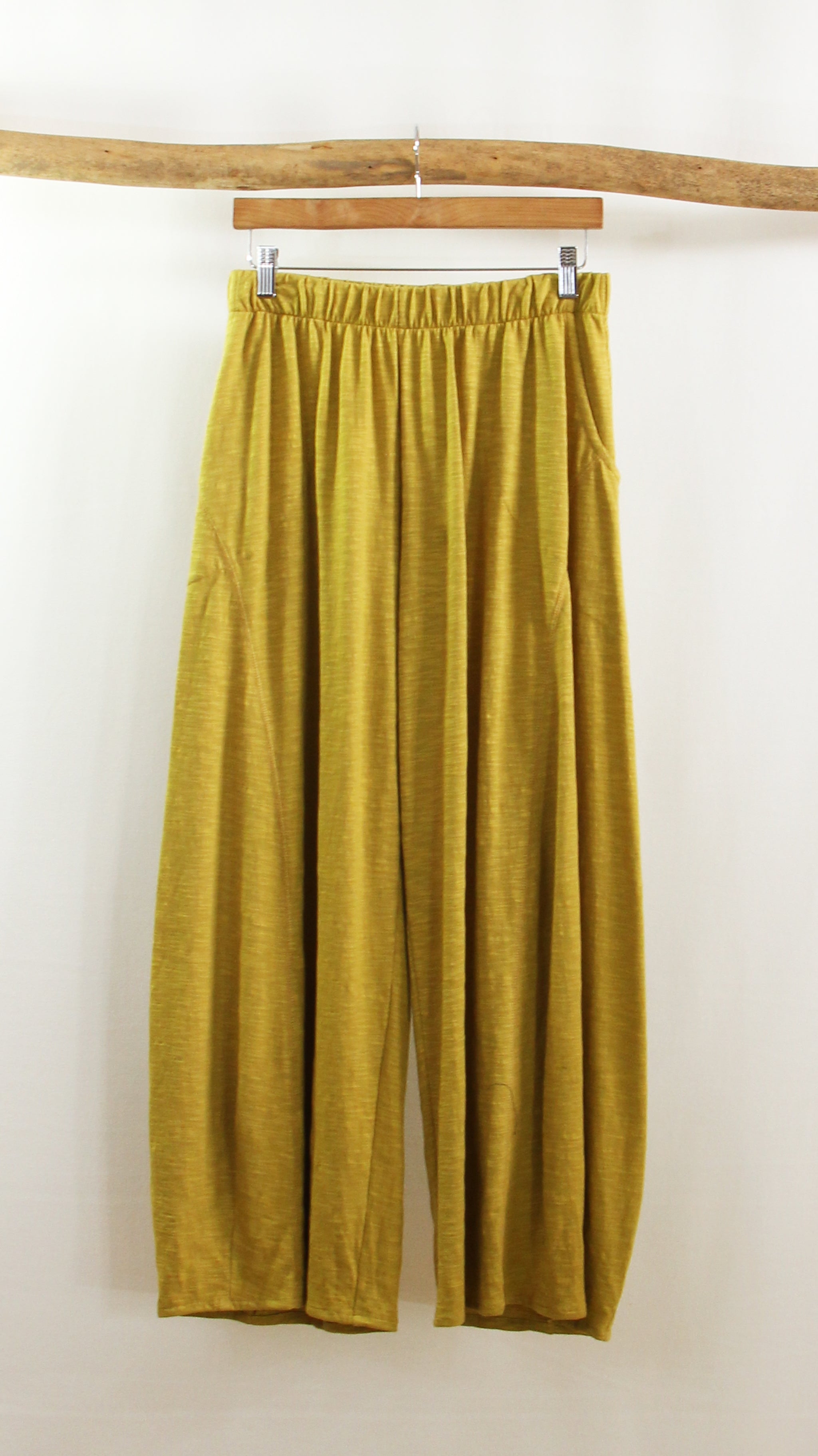 Divided Pants - 2217 - Solids