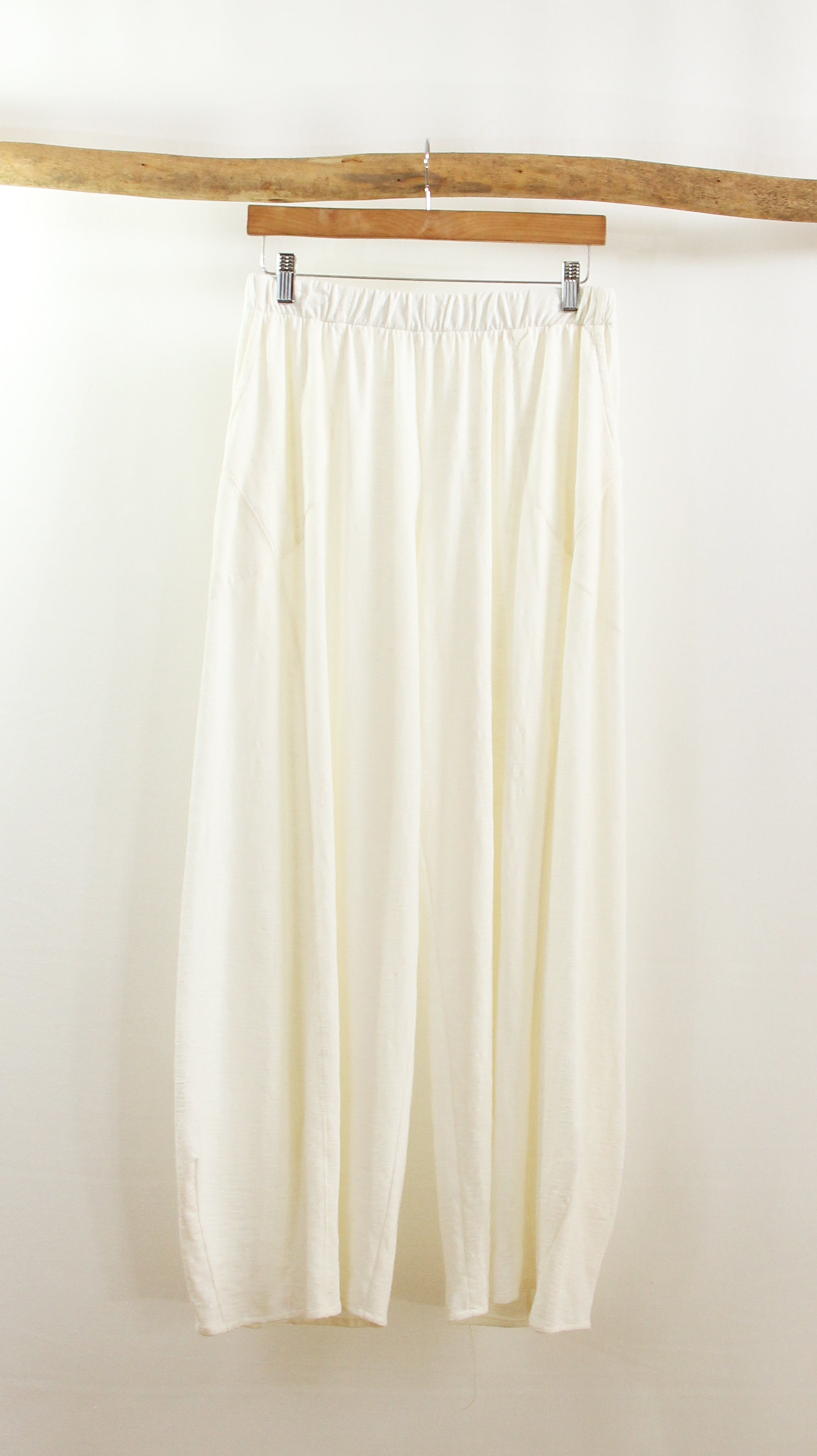 Divided Pants - 2217 - Solids