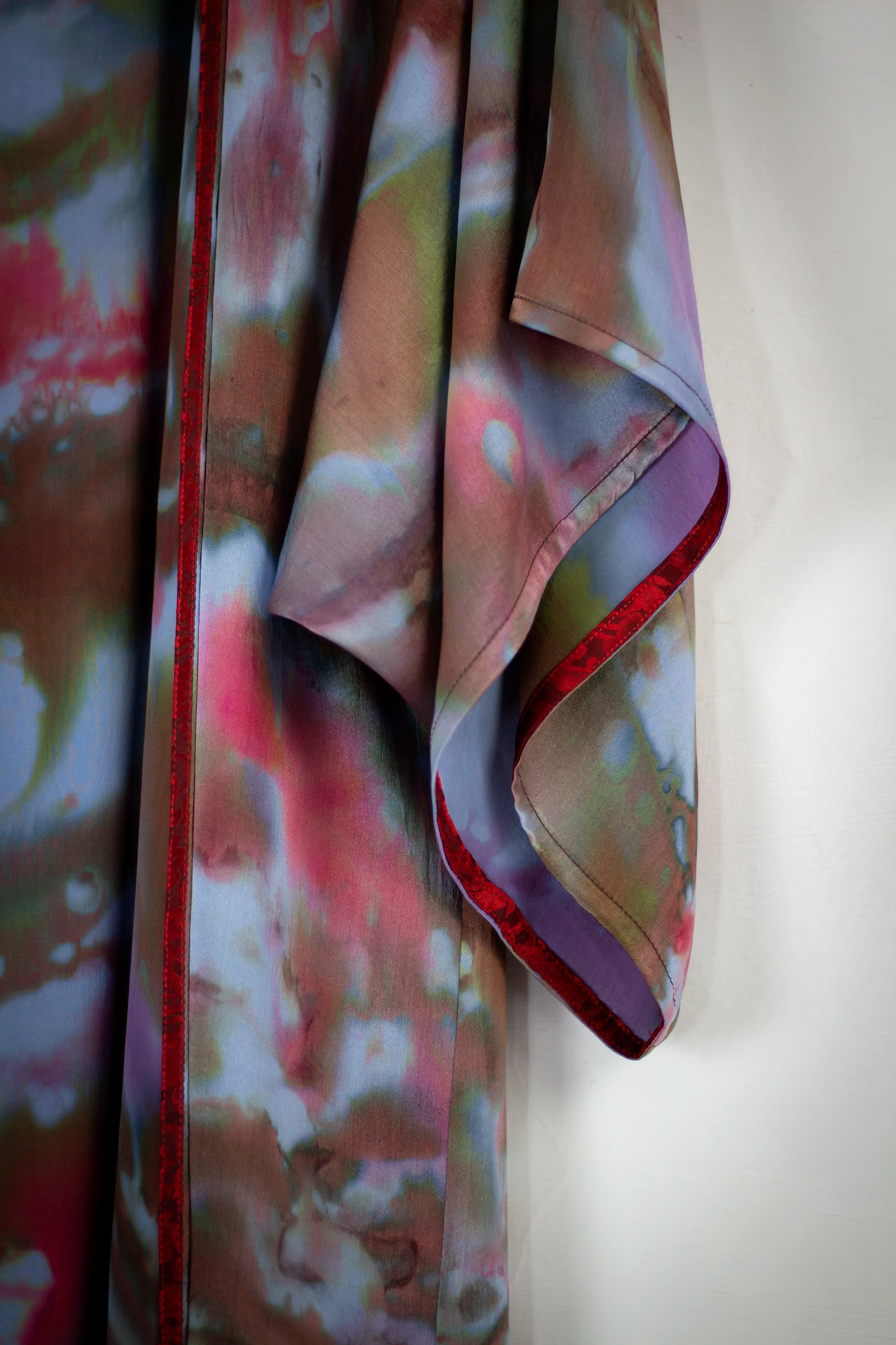 Hand Painted Silk Kimono (Mid Length) - Confucius Aura