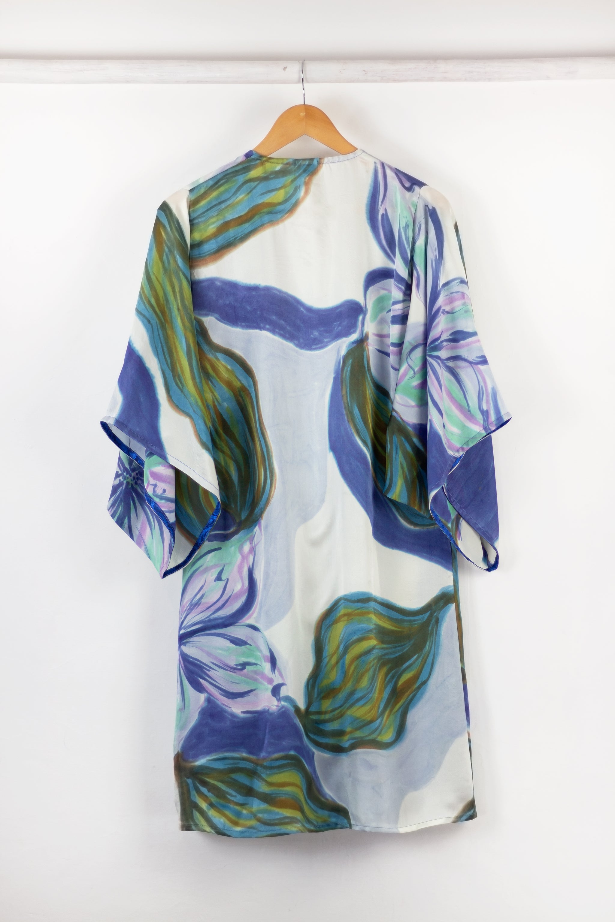 Hand Painted Silk Kimono - Blue Magnolia