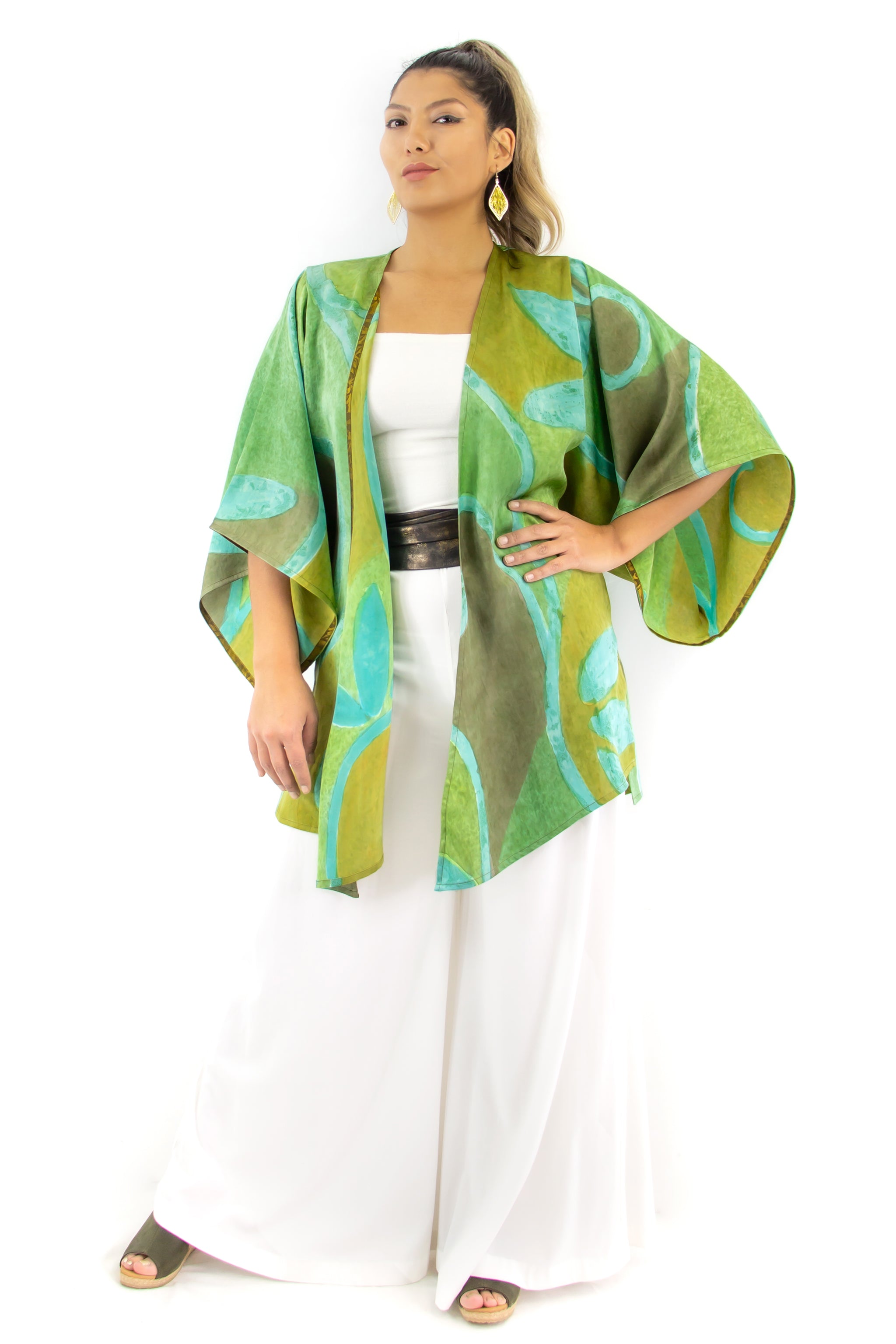 Hand Painted Short Silk Kimono 6669S - D'Vine