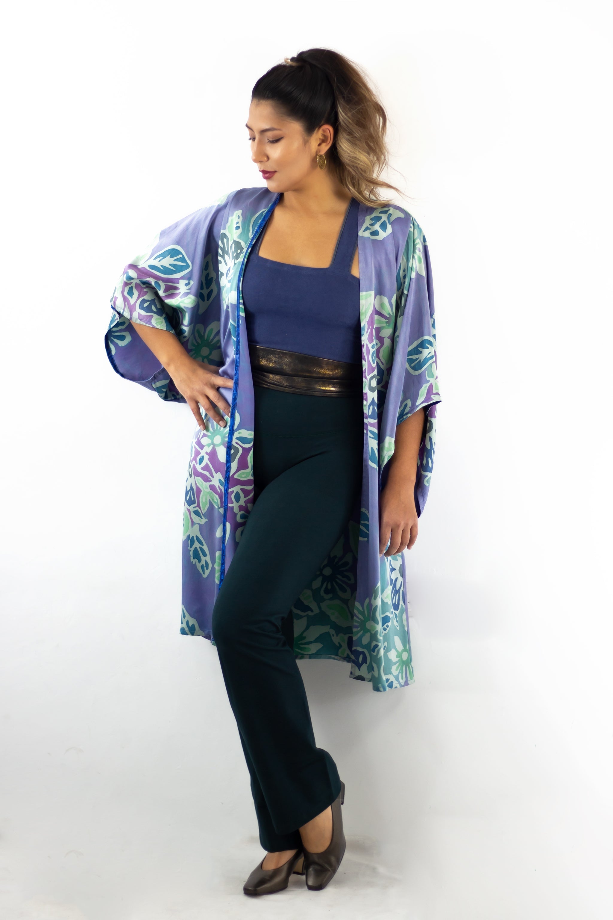 Hand Painted Silk Kimono 6669M - Floral Reef