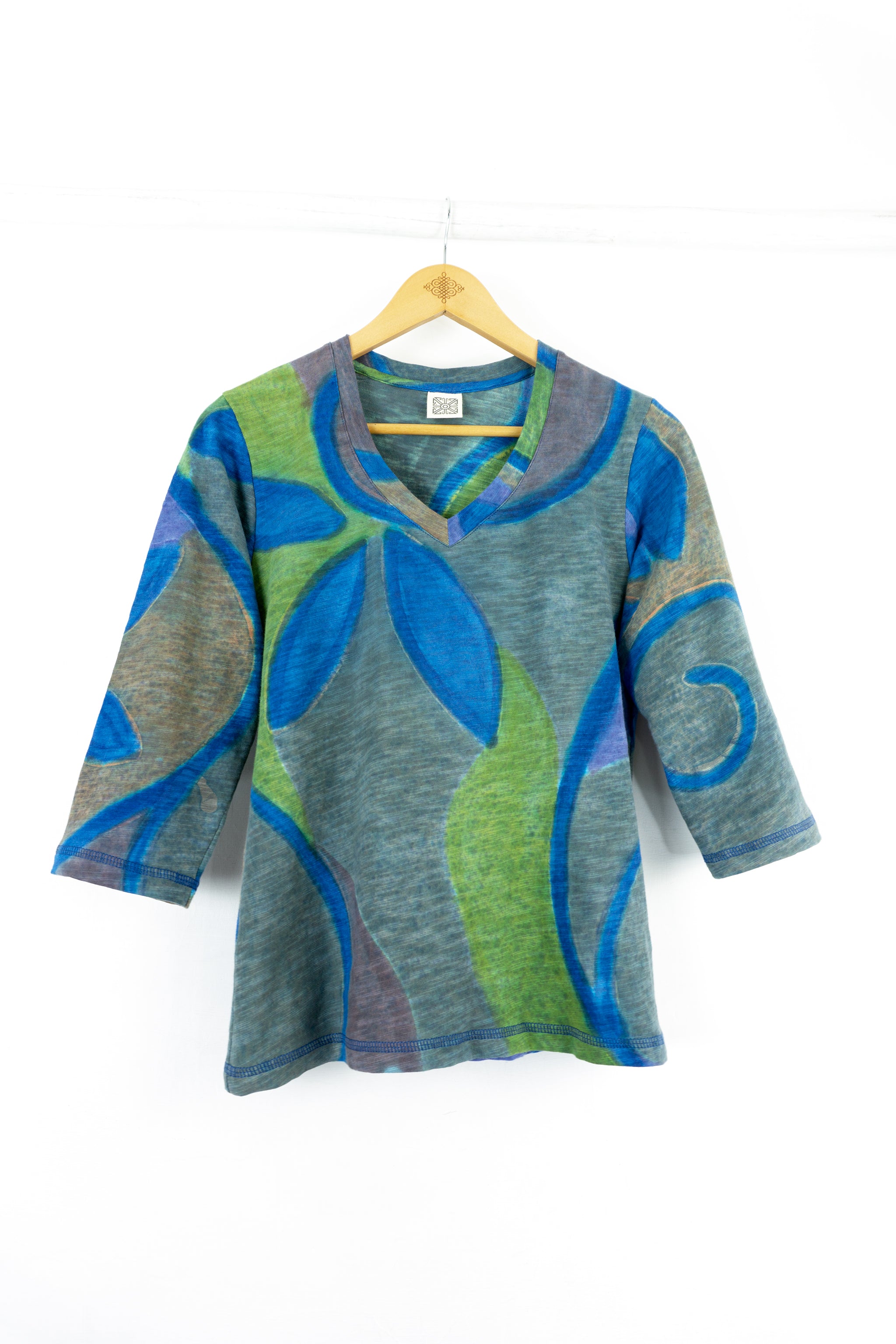 Deb Vee Tee - 1109 -  D'Vine - Sapphire