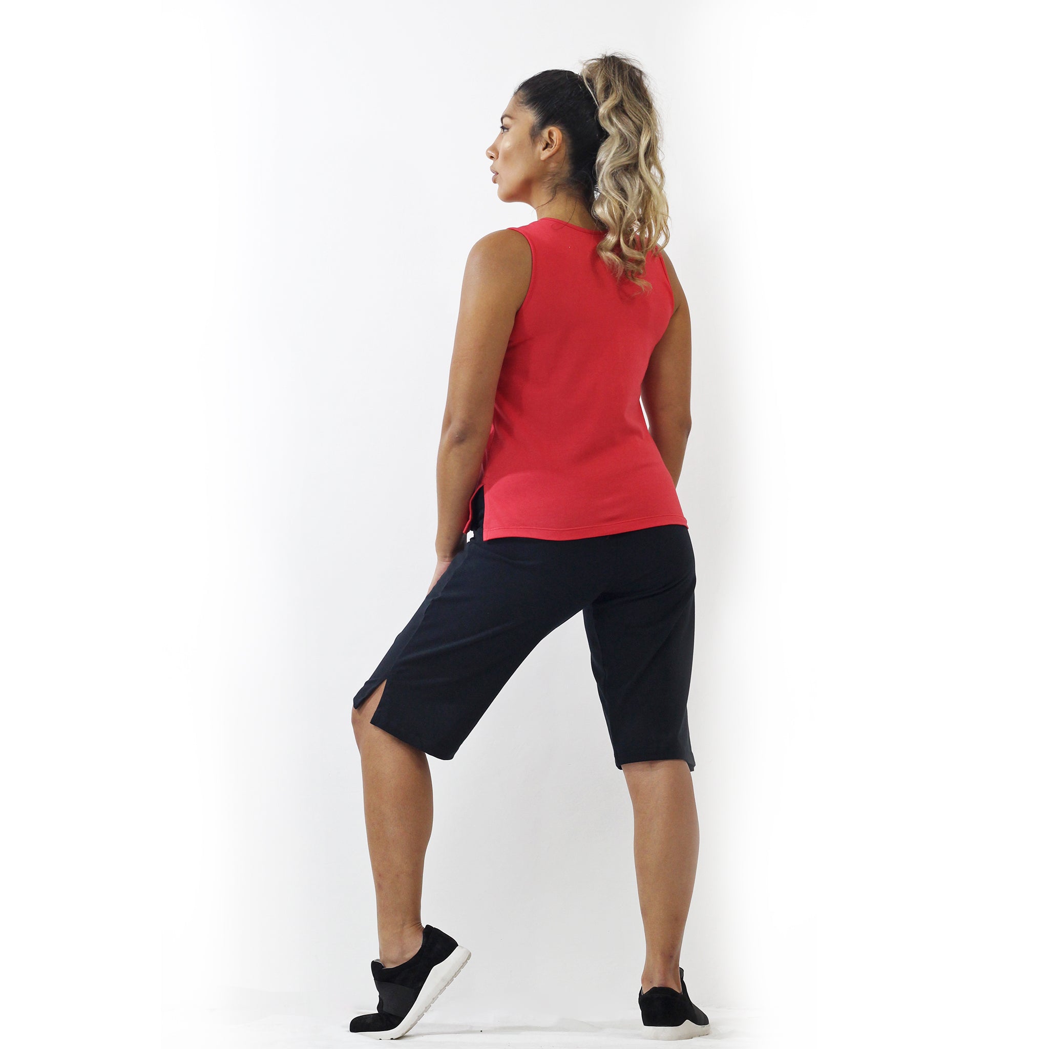 Athleisure V-Tank - Solid