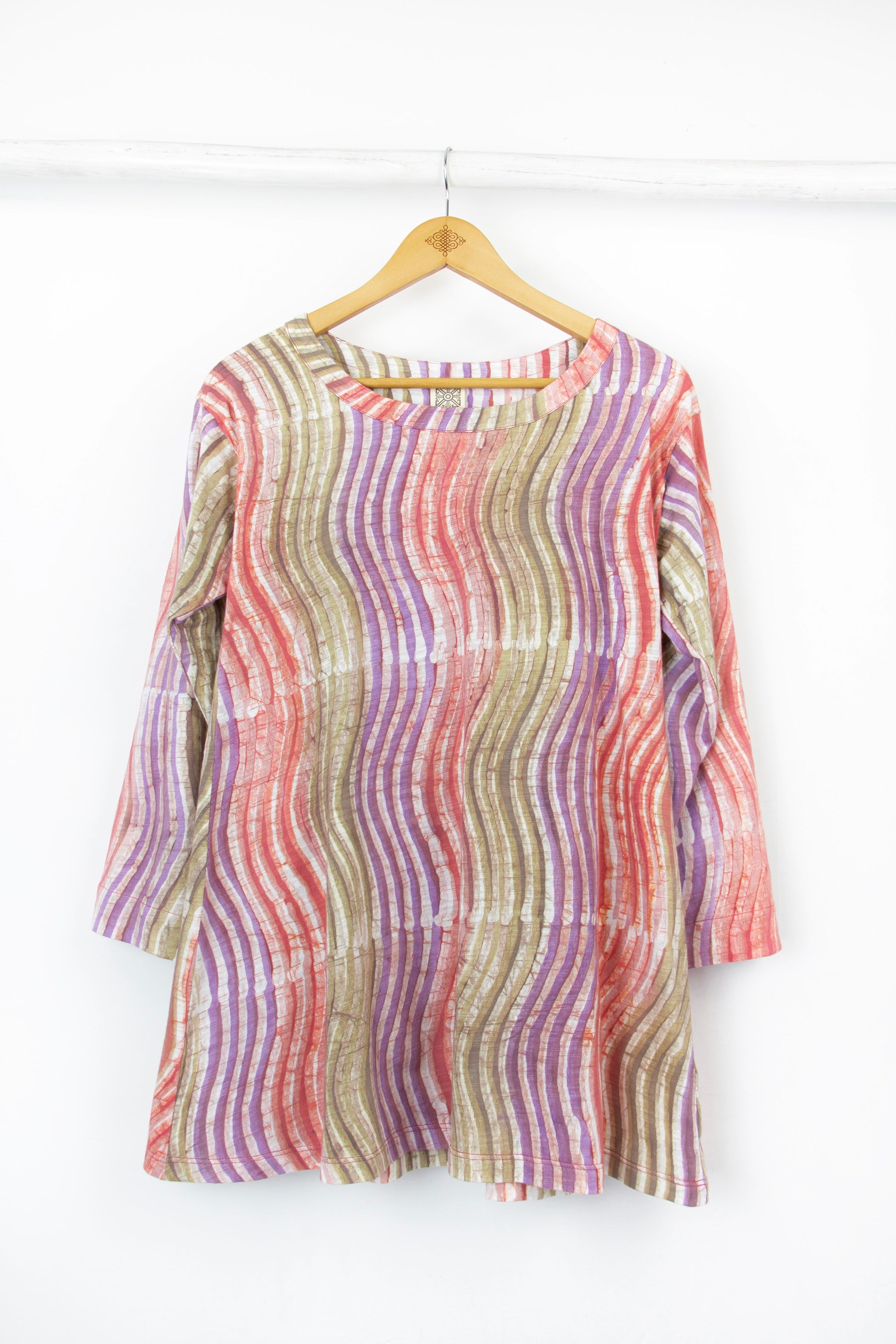 Tina Tunic - 5070.1 - Rumors - Conch