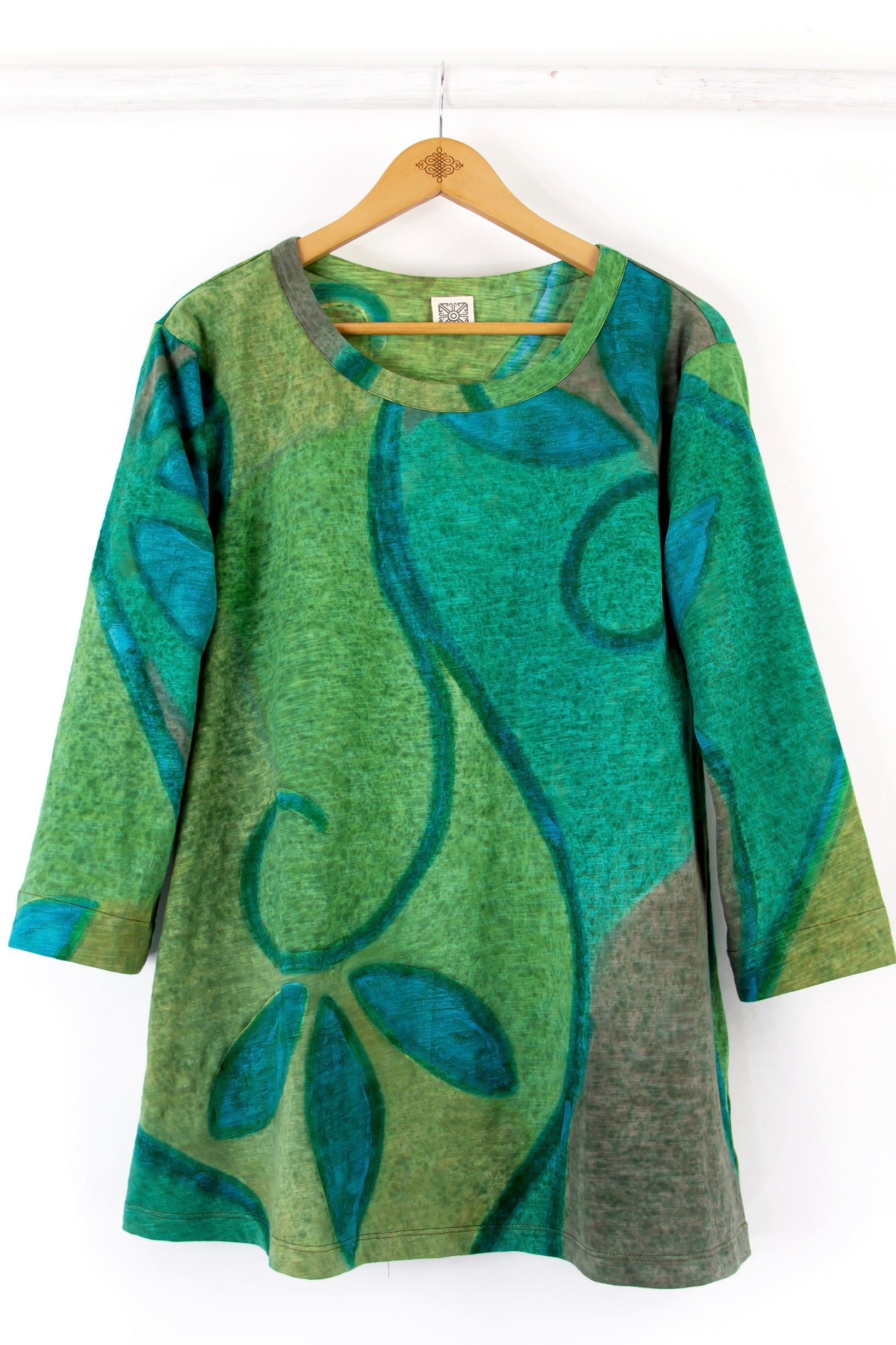 CU Tunic - 5070.1 -  D'Vine - Garden, Sapphire