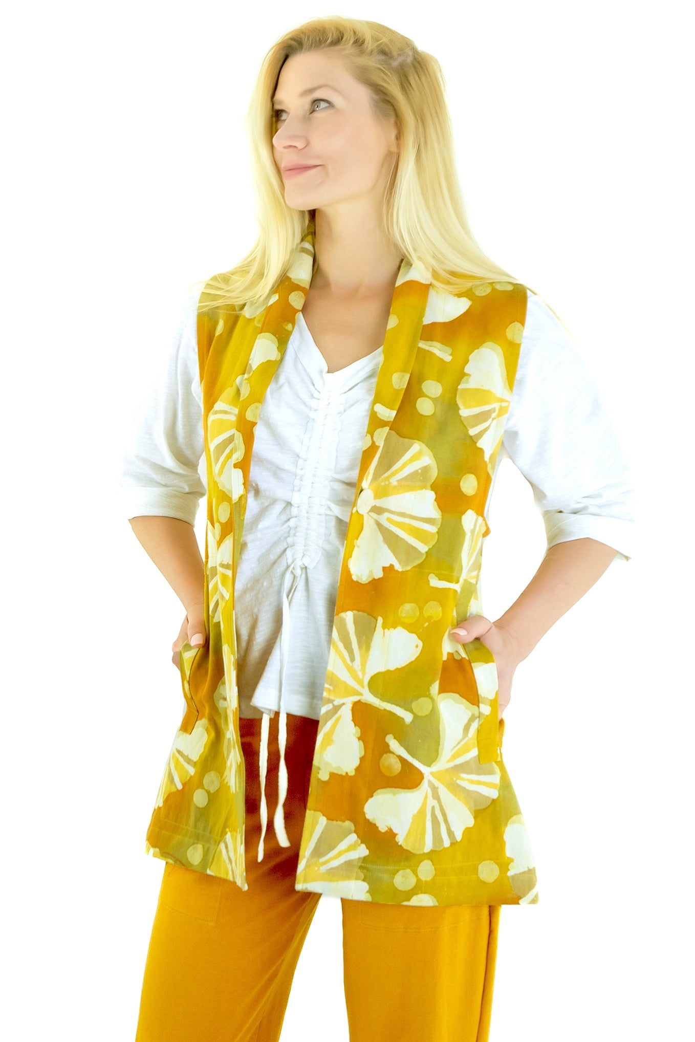 Dara Vest (Short) - Ginkgo