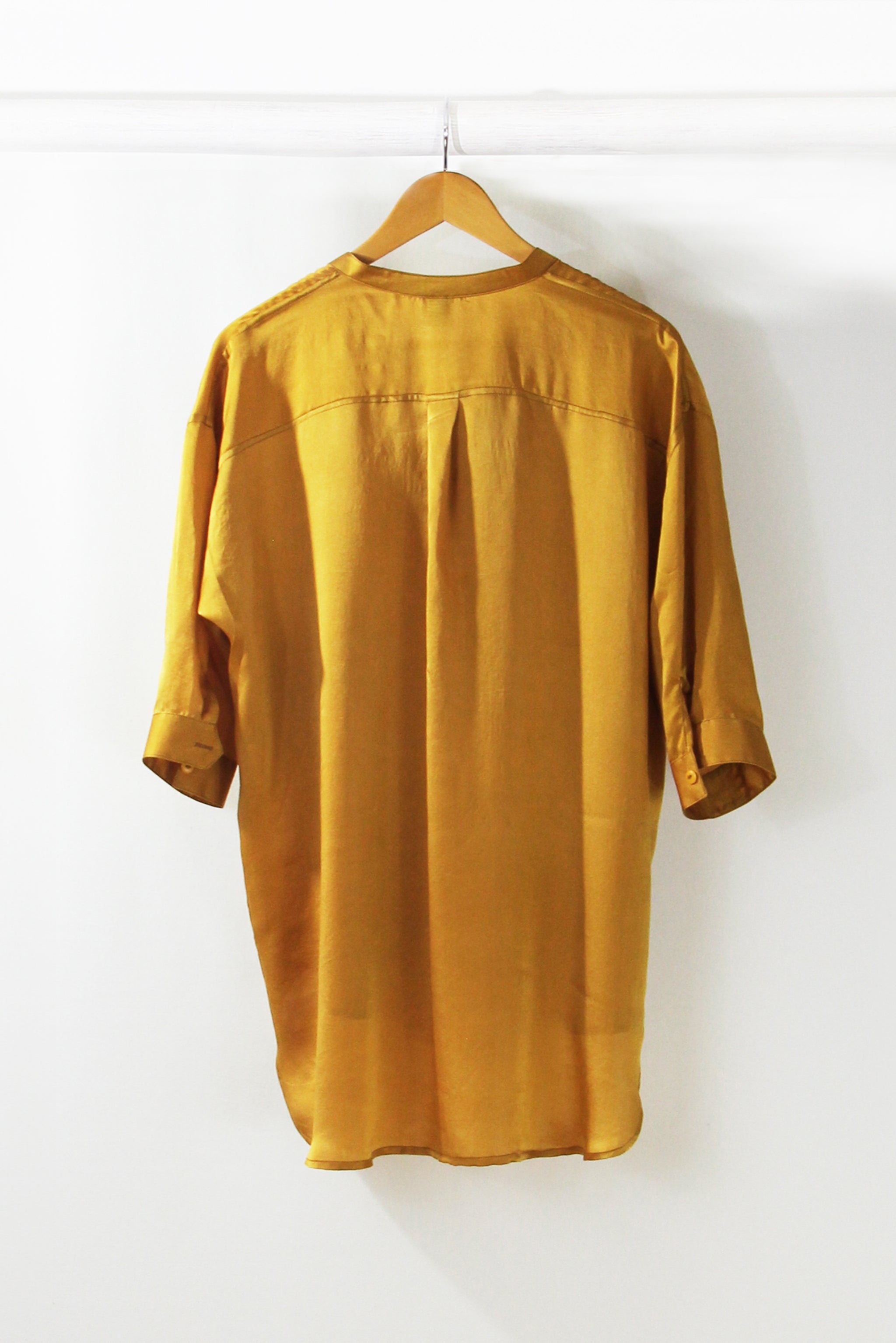 Soie Silk Blouse - Gold