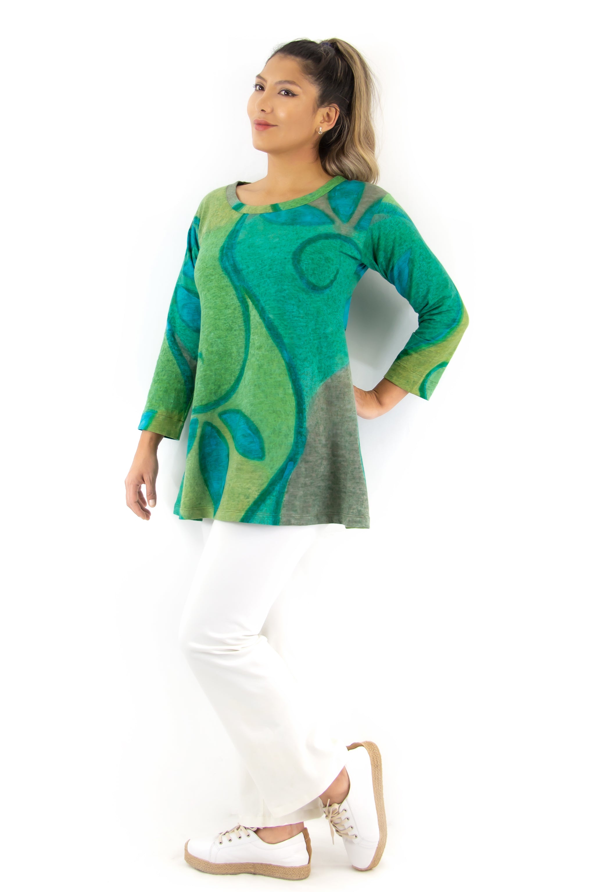 CU Tunic - 5070.1 -  D'Vine - Garden, Sapphire