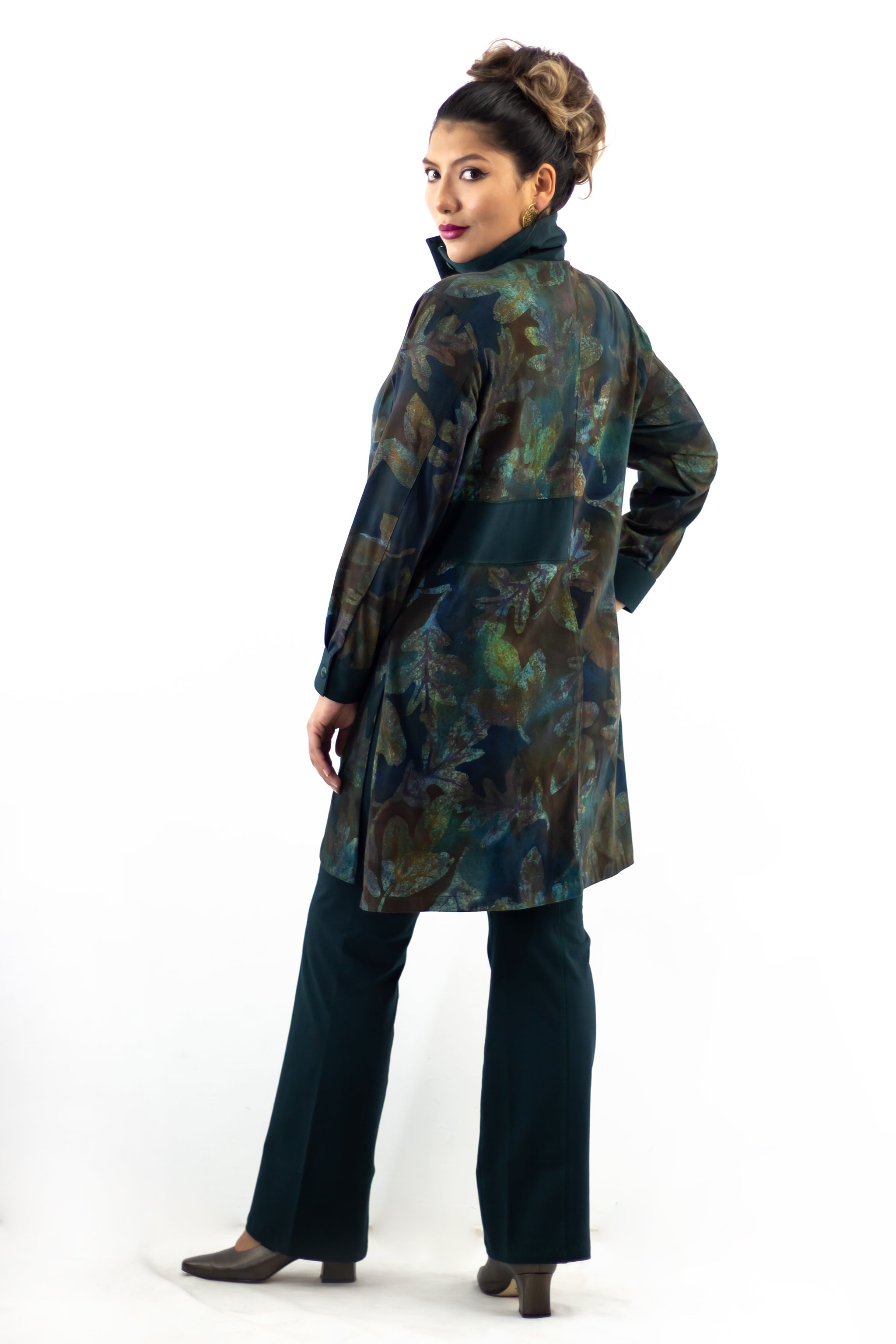 Hi-Collar Shirt - Long-Fallen Deep Lake