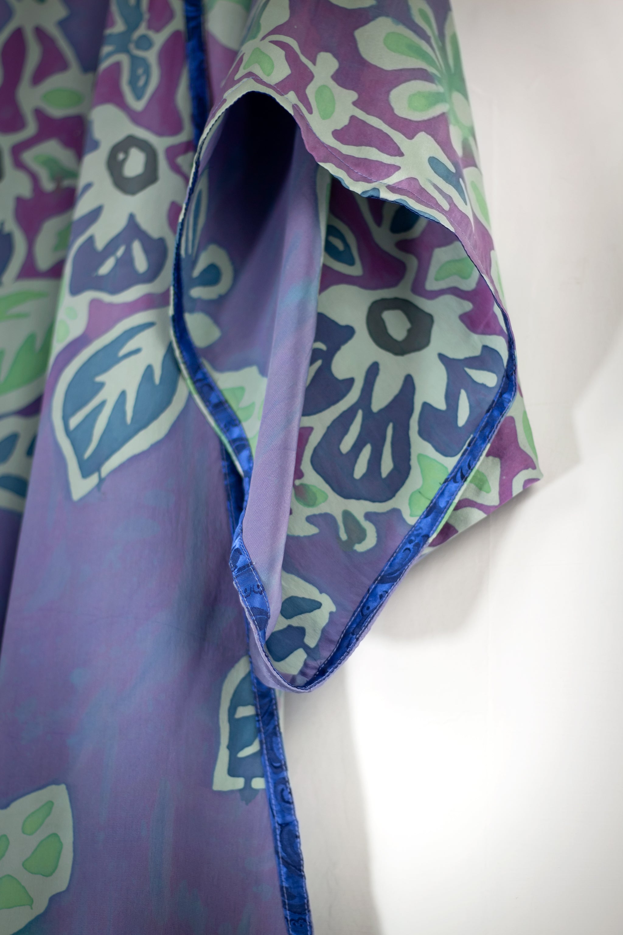 Hand Painted Silk Kimono - Floral Reef