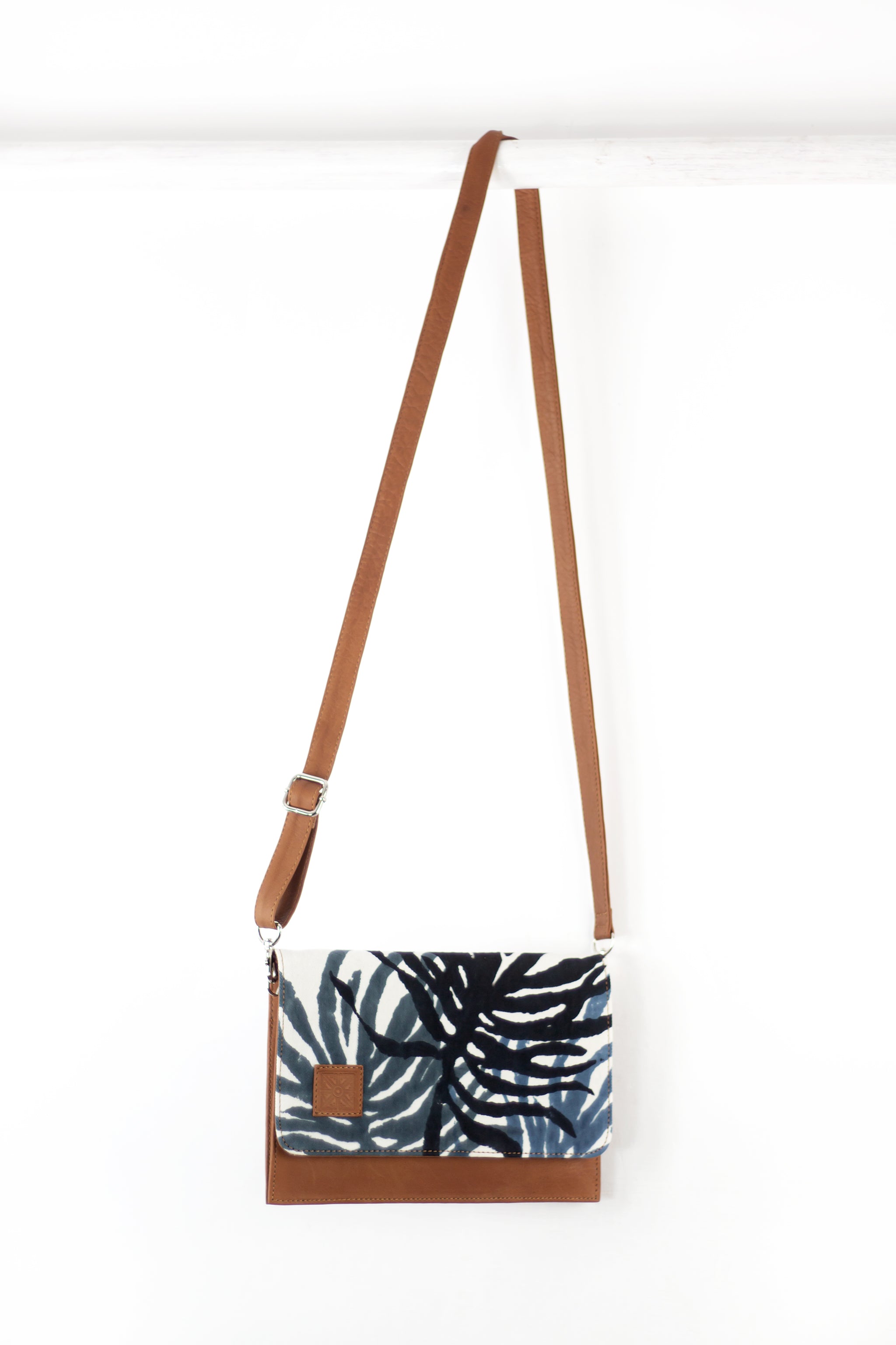 Clutch Purse - Cross Body - Sea Fern