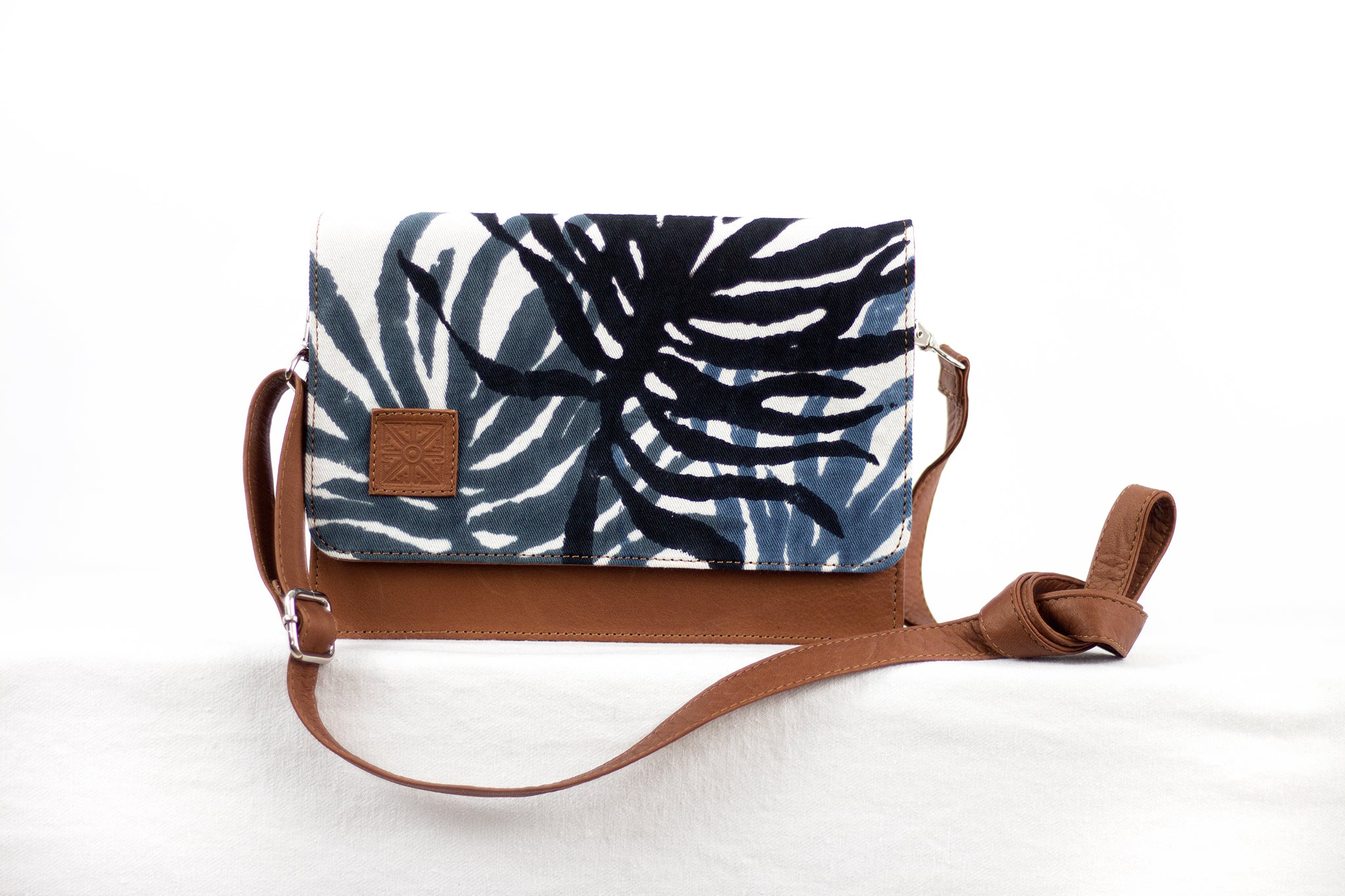Clutch Purse - Cross Body - Sea Fern