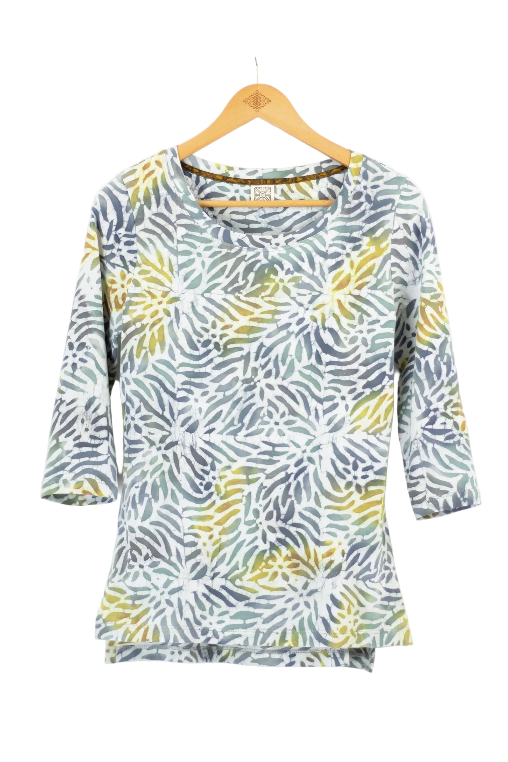 Sara Tee (3/4 Sleeve) - Mingle Motif
